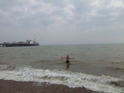 Alex Mayes Cycling on the  tour with redspokes