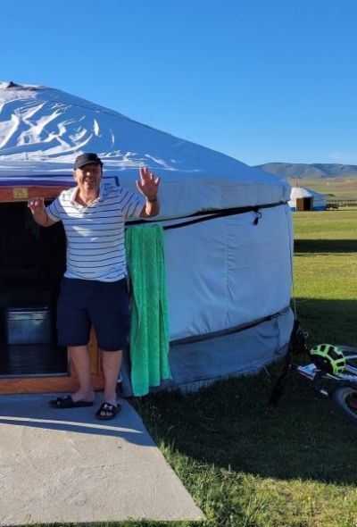 Tony Leake Cycling on the  tour with redspokes