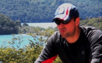 Andrew Hearn Cycling on the  tour with redspokes