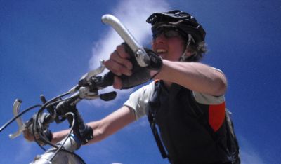 Tracey Binks Cycling on the  tour with redspokes