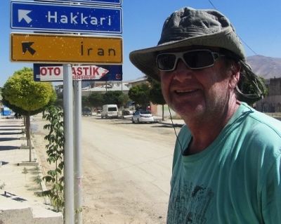 Derek Wright Cycling on the  tour with redspokes