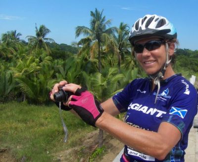 Jo Reaves Cycling on the  tour with redspokes