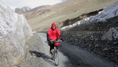 Dave Griffiths Cycling on the  tour with redspokes