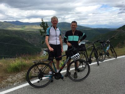 Malcolm Thoms Cycling on the  tour with redspokes