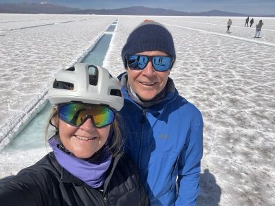 Tim  Johnson  Cycling on the  tour with redspokes