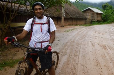 Sanjiv Chadha  Cycling on the  tour with redspokes