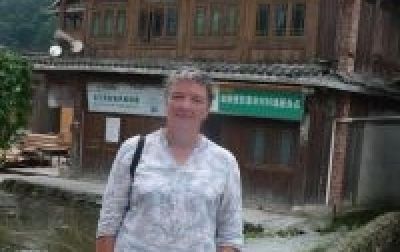 Paula Roberts Cycling on the  tour with redspokes