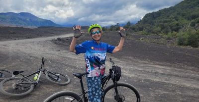 Catherine Dentinger Cycling on the  tour with redspokes