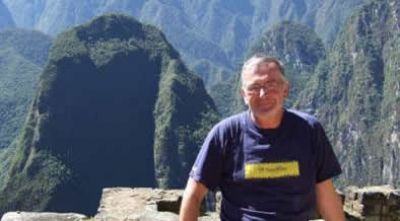 Dave Clemmett Cycling on the  tour with redspokes