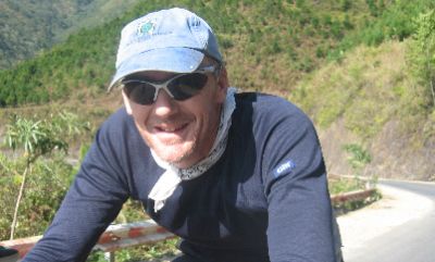 Alastair Ward Cycling on the  tour with redspokes