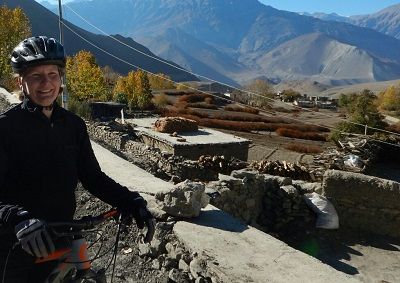 Linda Hoff Cycling on the  tour with redspokes