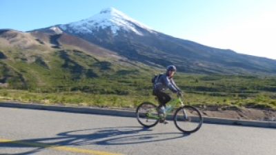 Louis Rosenthal Cycling on the  tour with redspokes