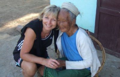 Jenny Nicoll Cycling on the  tour with redspokes