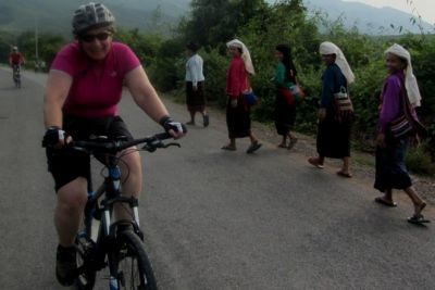 Julia Thomasson Cycling on the  tour with redspokes