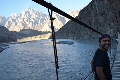Jose Antonio Barroso Cycling on the  tour with redspokes