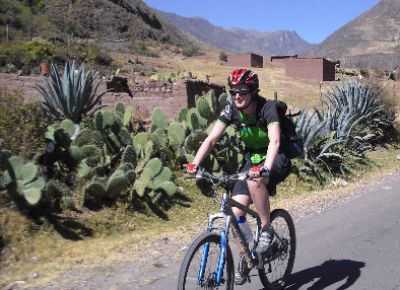 Lisa Eagle Cycling on the  tour with redspokes