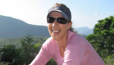 Olivia Slee Cycling on the  tour with redspokes