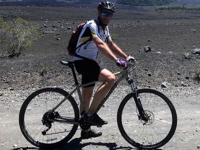  Richard Munday Cycling on the  tour with redspokes