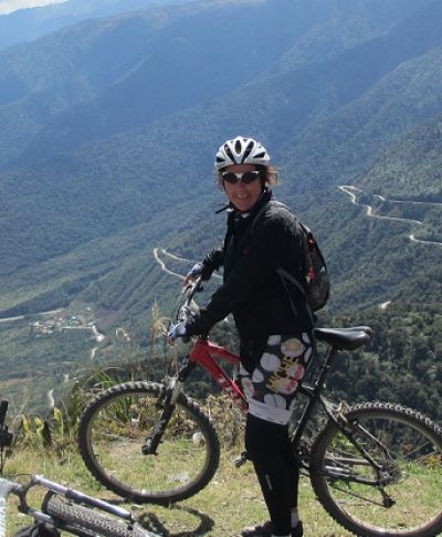 Sandra Groenewold Cycling on the  tour with redspokes