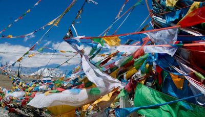  Cameron Ainslie Cycling on the  tour with redspokes