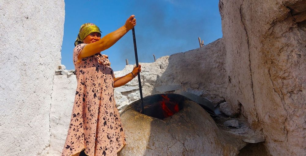 Cycle Uzbekistan on the Uzbekistan Custom Tour cycling tour